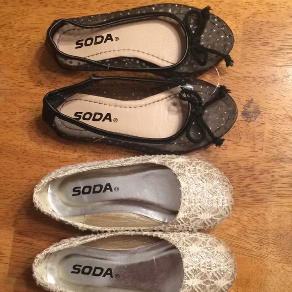 Slippers - Picture 3 of 3